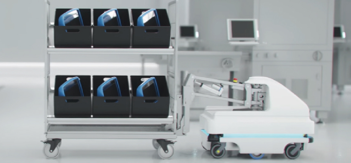 アーム把持によるカート牽引